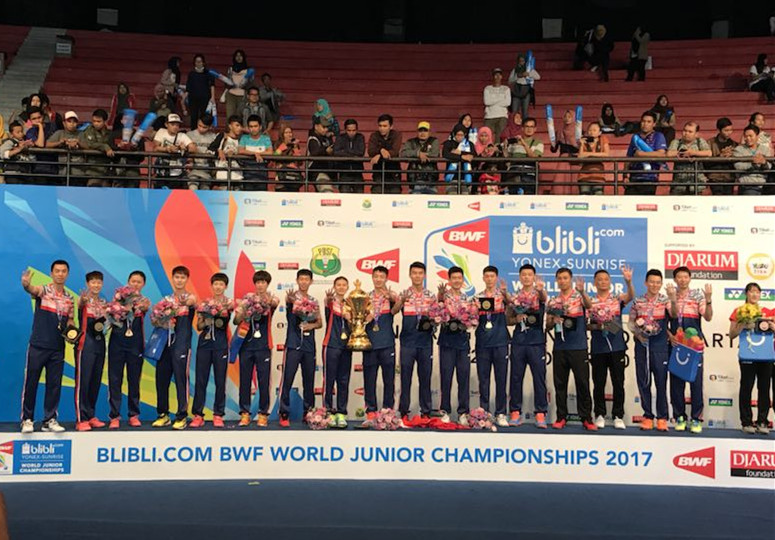 我校学生高政泽勇夺世界青年羽毛球锦标赛混合